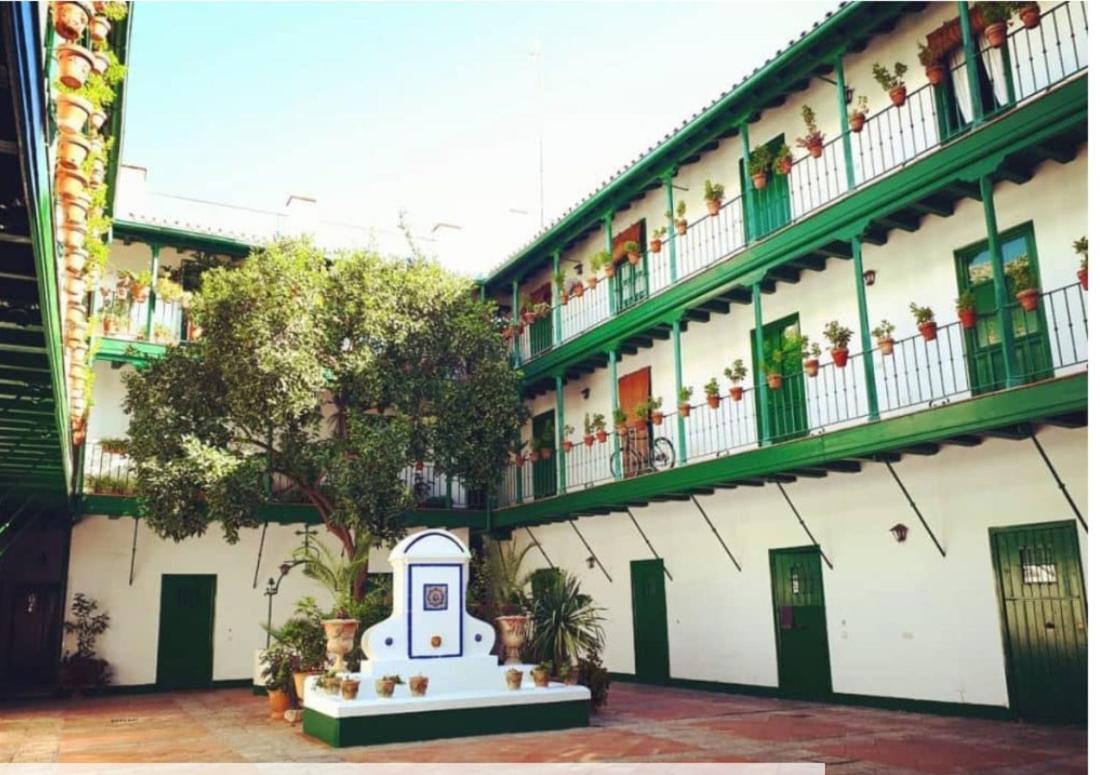 Casa Duque Compartida Familiar 1-Habitacion Con Bano Propio 세비야 외부 사진