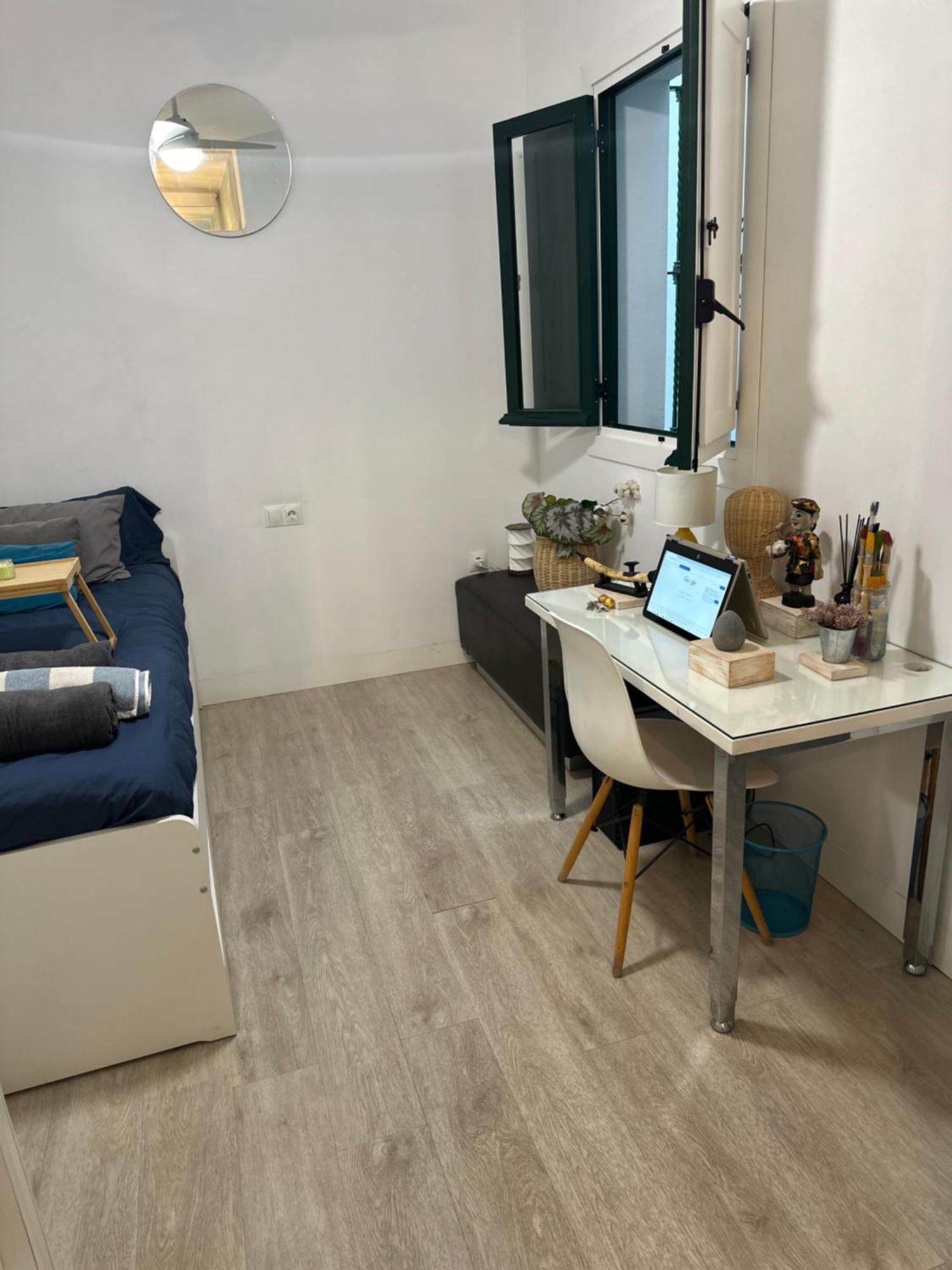 Casa Duque Compartida Familiar 1-Habitacion Con Bano Propio 세비야 외부 사진